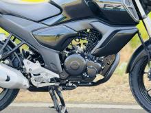 https://riyasewana.com/uploads/yamaha-fz-version-290094724172.jpg