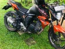 https://riyasewana.com/uploads/yamaha-fz-version-2920581313512.jpg