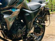 https://riyasewana.com/uploads/yamaha-fz-version-315285413704.jpg