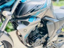 https://riyasewana.com/uploads/yamaha-fz-version-91037196494.jpg