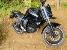 Yamaha Fz Version 2.0 2015 Motorbike