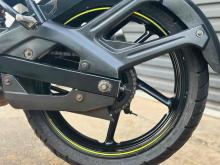 https://riyasewana.com/uploads/yamaha-fz-version2-2623551324184.jpg