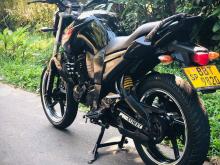 Yamaha Fz 2015 Motorbike