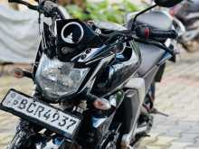 Yamaha Fz 2015 Motorbike