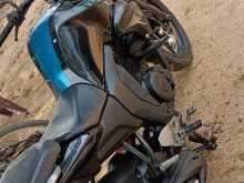 https://riyasewana.com/uploads/yamaha-fzs-121606204123.jpg
