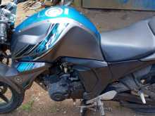 https://riyasewana.com/uploads/yamaha-fzs-2-511071113942.jpg