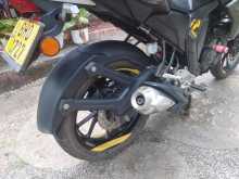 https://riyasewana.com/uploads/yamaha-fzs-21050304582.jpg