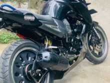 https://riyasewana.com/uploads/yamaha-fzs-v1-2211192913892.jpg