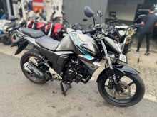 https://riyasewana.com/uploads/yamaha-fzs-v2-110113922213.jpg