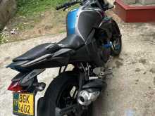 https://riyasewana.com/uploads/yamaha-fzs-v2-1112324622102.jpg