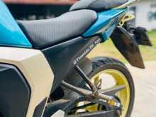 https://riyasewana.com/uploads/yamaha-fzs-v2-181303591805.jpg