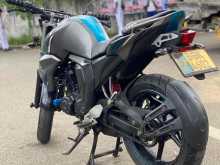 https://riyasewana.com/uploads/yamaha-fzs-v2-2316530422663.jpg