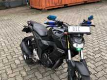 https://riyasewana.com/uploads/yamaha-fzs-v3-311542213083.jpg