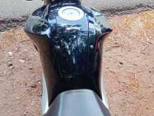 https://riyasewana.com/uploads/yamaha-fzs-ver-11841014583.jpg