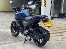 https://riyasewana.com/uploads/yamaha-fzs-ver-2110114119686.jpg