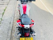 Yamaha Fz 2016 Motorbike