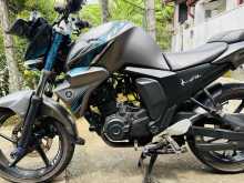https://riyasewana.com/uploads/yamaha-fzv2-3023383322142.jpg