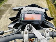 https://riyasewana.com/uploads/yamaha-fzv2-3023392124161.jpg