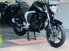 Yamaha Fzv2 2017 Motorbike