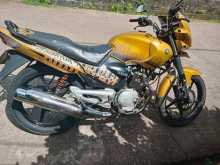 Yamaha Gladiyetar 2012 Motorbike