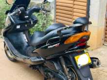 https://riyasewana.com/uploads/yamaha-majesty-125-1416063613983.jpg