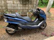 Yamaha Majesty 250 2002 Motorbike