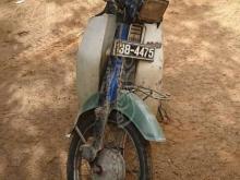https://riyasewana.com/uploads/yamaha-mate-11125923422237.jpg