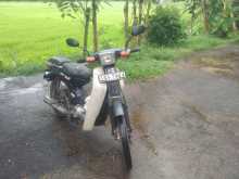Yamaha Mate 1998 Motorbike