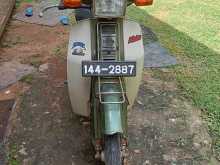 Yamaha Mate 1998 Motorbike