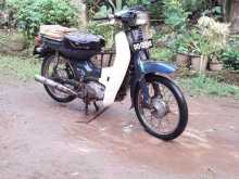 Yamaha Mate 1999 Motorbike