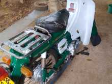 https://riyasewana.com/uploads/yamaha-mate-1810085013944.jpg
