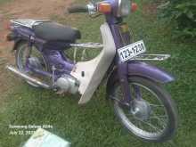 Yamaha Mate 1991 Motorbike