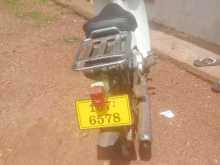 https://riyasewana.com/uploads/yamaha-mate-241301194583.jpg