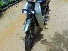 https://riyasewana.com/uploads/yamaha-mate-50-1712095013913.jpg