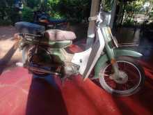 Yamaha Mate 50 1990 Motorbike