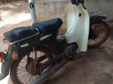 Yamaha Mate 50 1999 Motorbike