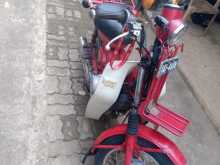 https://riyasewana.com/uploads/yamaha-mate-50-212163113614.jpg