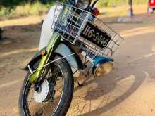 https://riyasewana.com/uploads/yamaha-mate-50-2614412513142.jpg