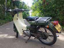 https://riyasewana.com/uploads/yamaha-mate-50-281849404853.jpg