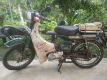 Yamaha Mate 1995 Motorbike