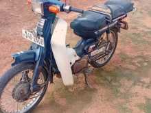 Yamaha Mate 1997 Motorbike
