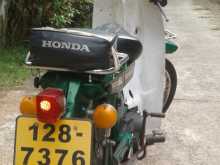 https://riyasewana.com/uploads/yamaha-mate-v50-1719125613384.jpg