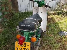 https://riyasewana.com/uploads/yamaha-mate-v50-211202476966.jpg