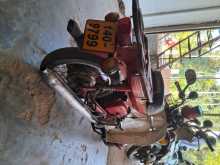 https://riyasewana.com/uploads/yamaha-mate-v50-910390613944.jpg