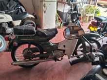Yamaha Mate 1998 Motorbike