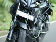 https://riyasewana.com/uploads/yamaha-mt-15-121343221126.jpg