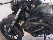 https://riyasewana.com/uploads/yamaha-mt-15-12194554661555.jpg