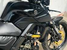 https://riyasewana.com/uploads/yamaha-mt-15-1315454422703.jpg