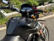 https://riyasewana.com/uploads/yamaha-mt-15-1614042913323.jpg