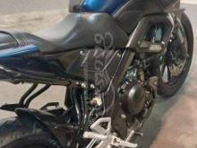 https://riyasewana.com/uploads/yamaha-mt15-1384915660645.jpg